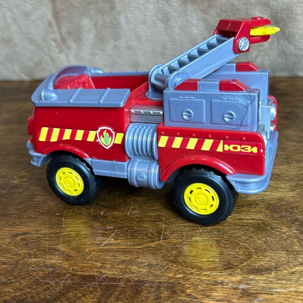 Paw patrol firetruck truck